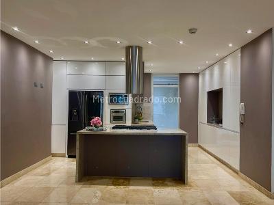 Apartamento de 3 alcobas en venta en Cristales, Cali, 202 m² · foto 6 de 20