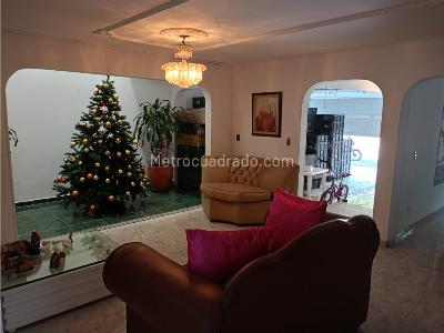Casa de 4 alcobas en venta en Valle Del Lili, Cali, 160 m² · foto 11 de 20