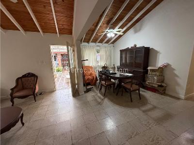 Casa de 5 alcobas en venta en Capri, Cali, 163 m² · foto 3 de 17