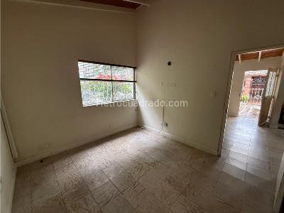 Casa de 5 alcobas en venta en Capri, Cali, 163 m² · foto 5 de 17