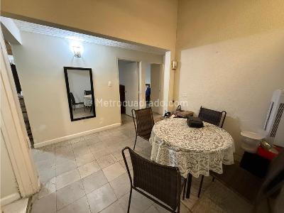 Casa de 5 alcobas en venta en Capri, Cali, 163 m² · foto 8 de 17