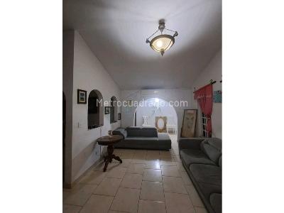Casa de 3 alcobas en venta en Vipasa, Cali, 230 m² · foto 9 de 15