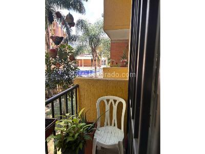 Apartamento de 2 alcobas en venta en Aguacatal, Cali, 61 m² · foto 2 de 18