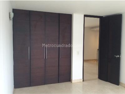Apartamento de 3 alcobas en venta en Normandia, Cali, 180 m² · foto 18 de 20