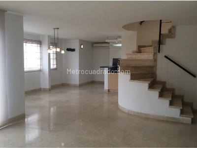 Apartamento de 3 alcobas en venta en Normandia, Cali, 180 m² · foto 2 de 20