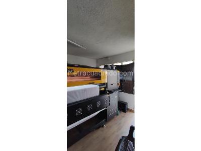 Casa de 5 alcobas en venta en San Carlos, Cali, 272 m² · foto 9 de 17