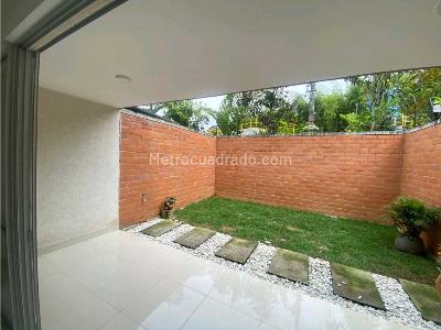 Casa de 3 alcobas en venta en Ciudad Country, Cali, 146 m² · foto 4 de 14