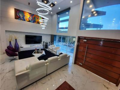 Casa de 4 alcobas en venta en Valle Del Lili, Cali, 550 m² · foto 13 de 20