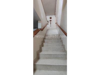 Casa de 3 alcobas en venta en El Lido, Cali, 320 m² · foto 4 de 8