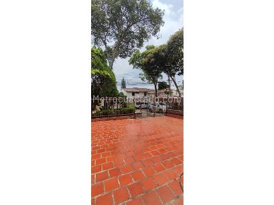 Casa de 3 alcobas en venta en El Lido, Cali, 320 m² · foto 6 de 8