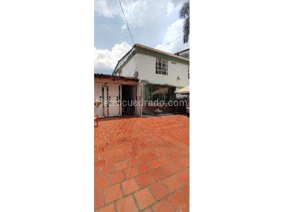 Casa de 3 alcobas en venta en El Lido, Cali, 320 m² · foto 7 de 8