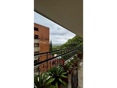Apartamento de 3 alcobas en venta en Cristales, Cali, 249 m² · foto 4 de 20