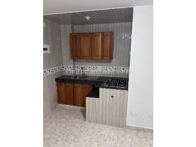 Casa de 5 alcobas en venta en La Flora \ Comuna 2, Cali, 96 m² · foto 4 de 13