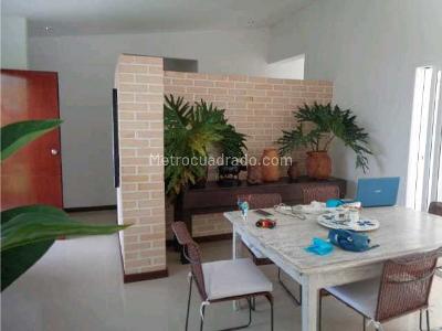 Casa de 3 alcobas en venta en Pance, Cali, 1030 m² · foto 9 de 11