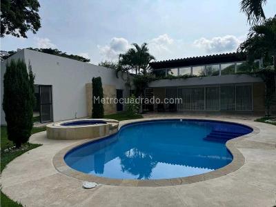 Casa de 4 alcobas en venta en Santa Elena Cerrito, Palmira · foto 3 de 3