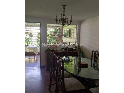 Apartamento de 5 alcobas en venta en La Flora, Cali, 264 m² · foto 3 de 20