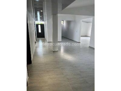 Casa de 4 alcobas en venta en Vipasa, Cali, 240 m² · foto 6 de 11