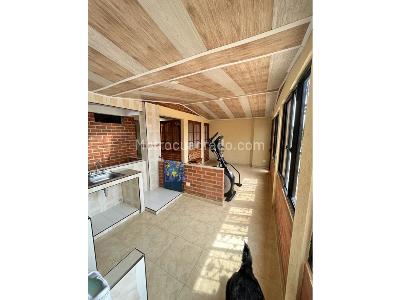 Casa de 5 alcobas en venta en La Flora, Cali, 420 m² · foto 11 de 17