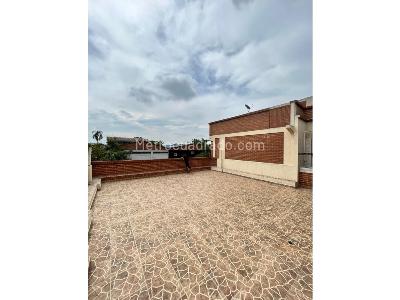 Casa de 5 alcobas en venta en La Flora, Cali, 420 m² · foto 14 de 17