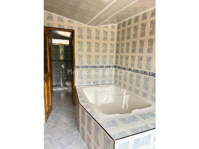 Casa de 5 alcobas en venta en La Flora, Cali, 420 m² · foto 17 de 17