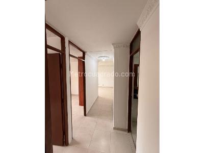 Apartamento de 3 alcobas en venta en Los Almendros, Cali, 54 m² · foto 9 de 19