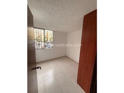 Apartamento de 3 alcobas en venta en Los Almendros, Cali, 54 m² · foto 16 de 19