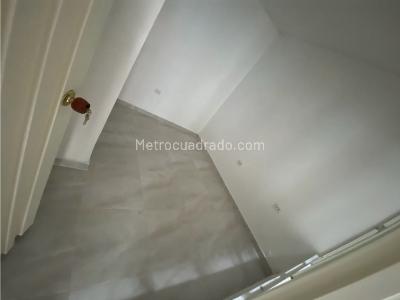 Casa de 5 alcobas en venta en Ciudad Cordoba, Cali, 80 m² · foto 9 de 17