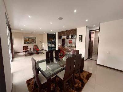 Apartamento de 4 alcobas en venta en Pance, Cali, 185 m² · foto 2 de 20