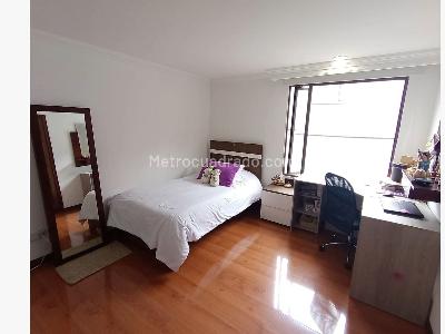 Apartamento en venta en Chico Norte, Bogotá · foto 8 de 13
