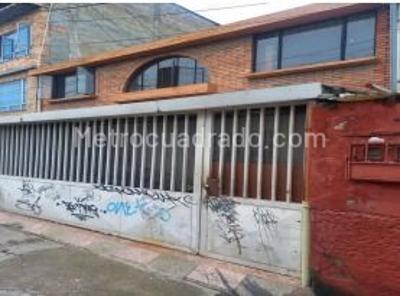 Casa en Venta, KENNEDY BOMBEROS, Bogotá D.C.