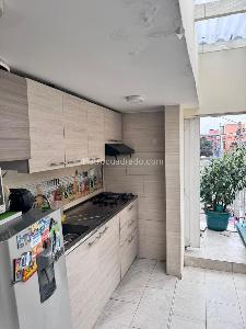 Casa de 5 alcobas en venta en La Granja, Bogotá, 196 m² · foto 11 de 11