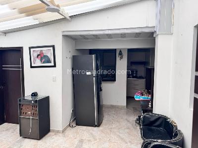 Casa de 5 alcobas en venta en La Granja, Bogotá, 196 m² · foto 4 de 11