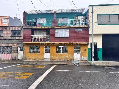 Casa de 5 alcobas en venta en La Granja, Bogotá, 196 m² · foto 2 de 11
