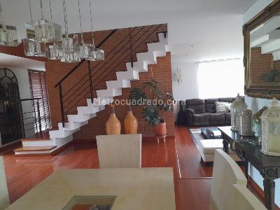 Casa de 4 alcobas en venta en Hacienda Fontanar, Chía, 234 m² · foto 12 de 20