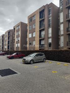 Apartamento de 3 alcobas en venta en Br La Esperanza, Cajicá, 61 m² · foto 1 de 20