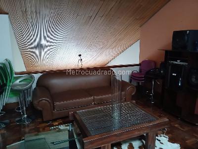 Casa de 5 alcobas en venta en Puente Largo, Bogotá, 500 m² · foto 3 de 18