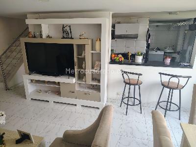 Apartamento en venta en Niza, Bogotá · foto 4 de 13