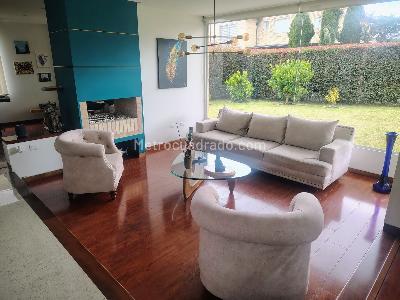 Casa de 3 alcobas en venta en Quintas De Guymaral, Chía, 871 m² · foto 2 de 20