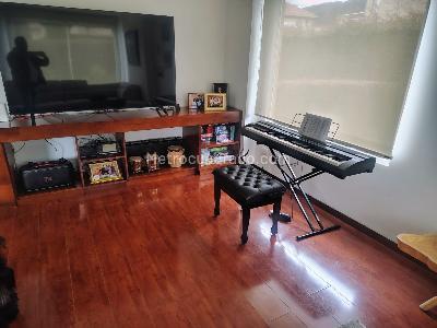 Casa de 3 alcobas en venta en Quintas De Guymaral, Chía, 871 m² · foto 4 de 20