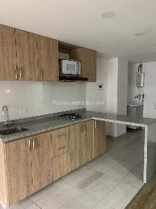 Apartaestudio en venta en J Vargas, Bogotá, 31 m² · foto 2 de 14