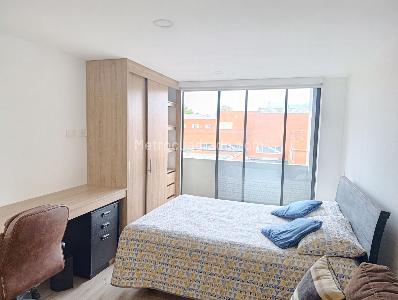 Apartaestudio en venta en Andes Norte, Bogotá, 33 m² · foto 2 de 16