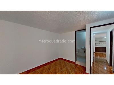Apartamento de 3 alcobas en venta en Centro Usme, Bogotá, 48 m² · foto 11 de 19