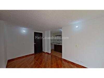 Apartamento de 3 alcobas en venta en Centro Usme, Bogotá, 48 m² · foto 3 de 19