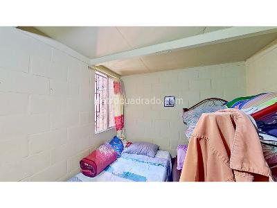 Apartamento de 2 alcobas en venta en Area De Expansion Pajarito, Medellín, 43 m² · foto 5 de 9