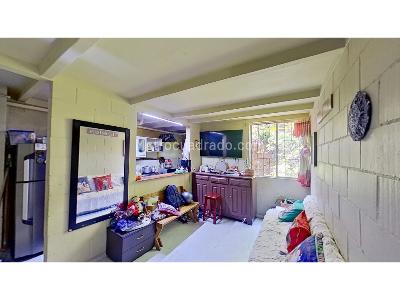 Apartamento de 2 alcobas en venta en Area De Expansion Pajarito, Medellín, 43 m² · foto 7 de 9