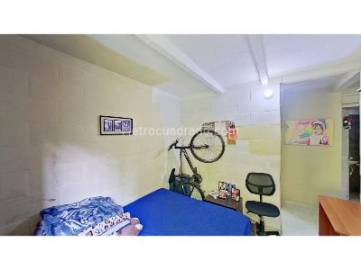Apartamento de 2 alcobas en venta en Area De Expansion Pajarito, Medellín, 43 m² · foto 9 de 9