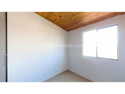 Apartamento en venta en Mosquera, Mosquera · foto 3 de 20