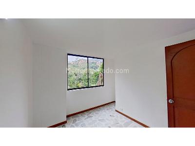 Apartamento de 3 alcobas en venta en La Mota, Medellín, 86 m² · foto 9 de 20