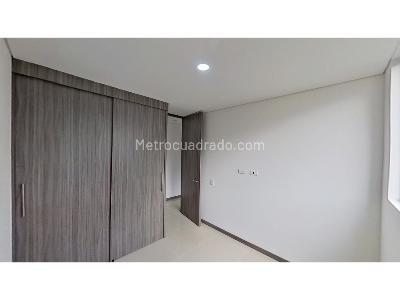 Apartamento de 3 alcobas en venta en Comuna 3, Itagüí, 69 m² · foto 13 de 20