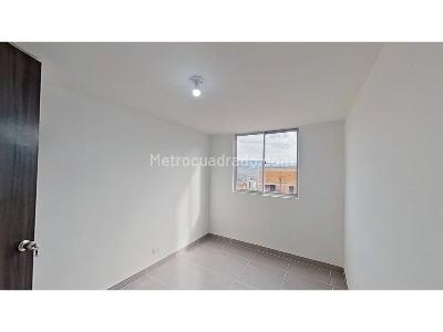 Apartamento de 2 alcobas en venta en Villa Del Sol, Bello, 41 m² · foto 8 de 17